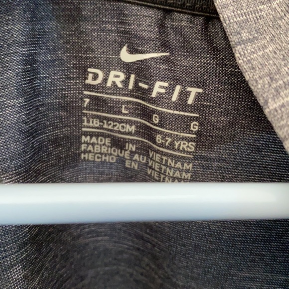 Nike Hooded Pullover - Picture 4 of 8
